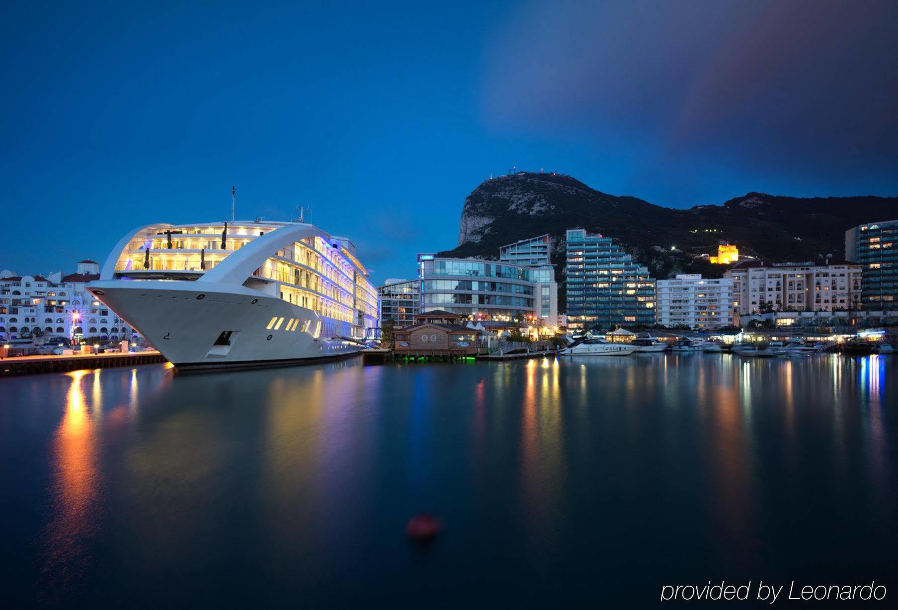 Sunborn Gibraltar Hotel Luaran gambar